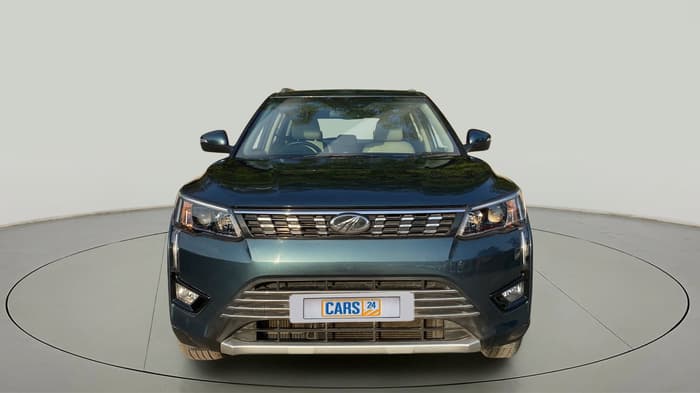2019 Mahindra XUV300 W8 (O) 1.2 PETROL, Petrol, Manual, 64,132 km, Front