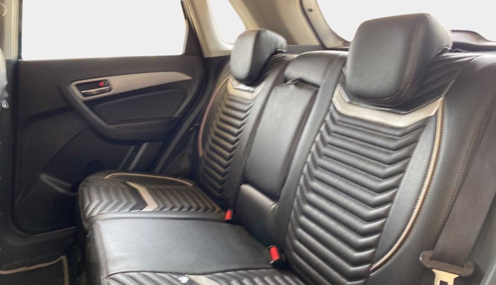 2018 Maruti Vitara Brezza ZDI PLUS AMT, Diesel, Automatic, 58,201 km, Right Side Rear Door Cabin