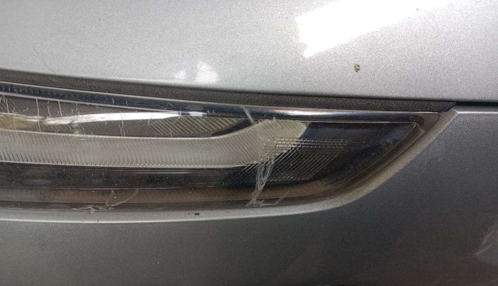 2019 Hyundai VENUE SX 1.0 TURBO, Petrol, Manual, 23,866 km, Right headlight - Minor damage