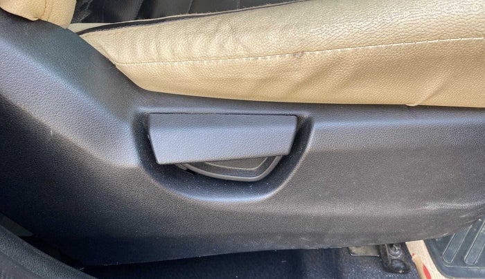 2019 Hyundai NEW SANTRO SPORTZ AMT, Petrol, Automatic, 20,697 km, Driver Side Adjustment Panel