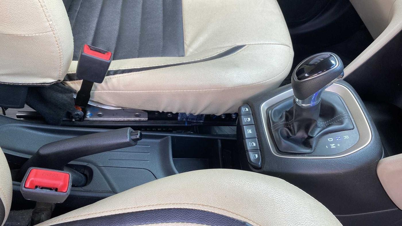 2019 Hyundai NEW SANTRO SPORTZ AMT, Petrol, Automatic, 20,697 km, Gear Lever
