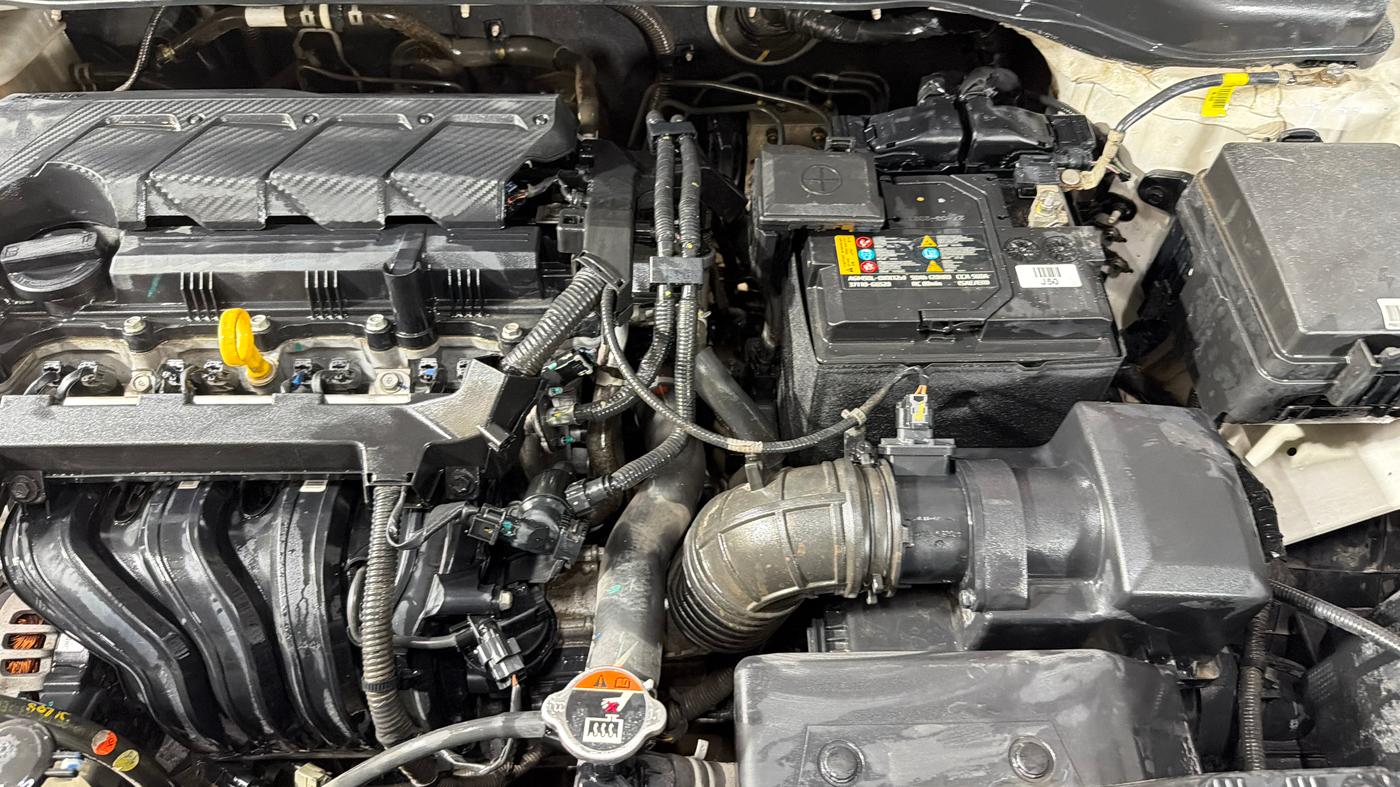 2023 KIA CARENS PREMIUM 1.5 PETROL 7 STR, Petrol, Manual, 85,602 km, Engine View - Left