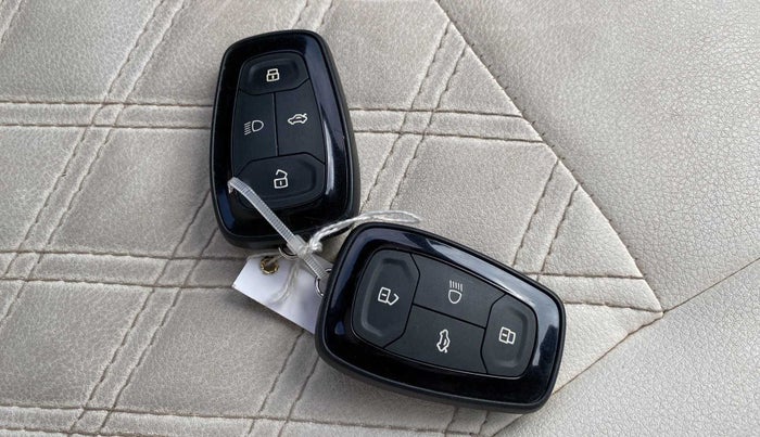 2022 Tata TIGOR XZ PLUS PETROL, Petrol, Manual, 27,009 km, Key Close Up