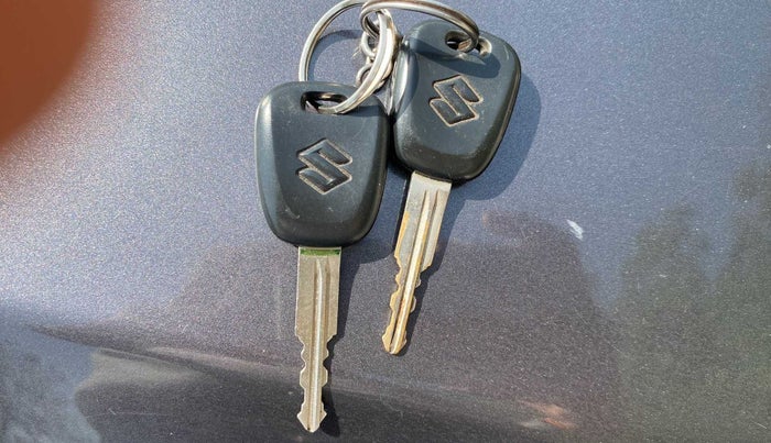 2014 Maruti Alto 800 LXI, Petrol, Manual, 44,359 km, Key Close Up