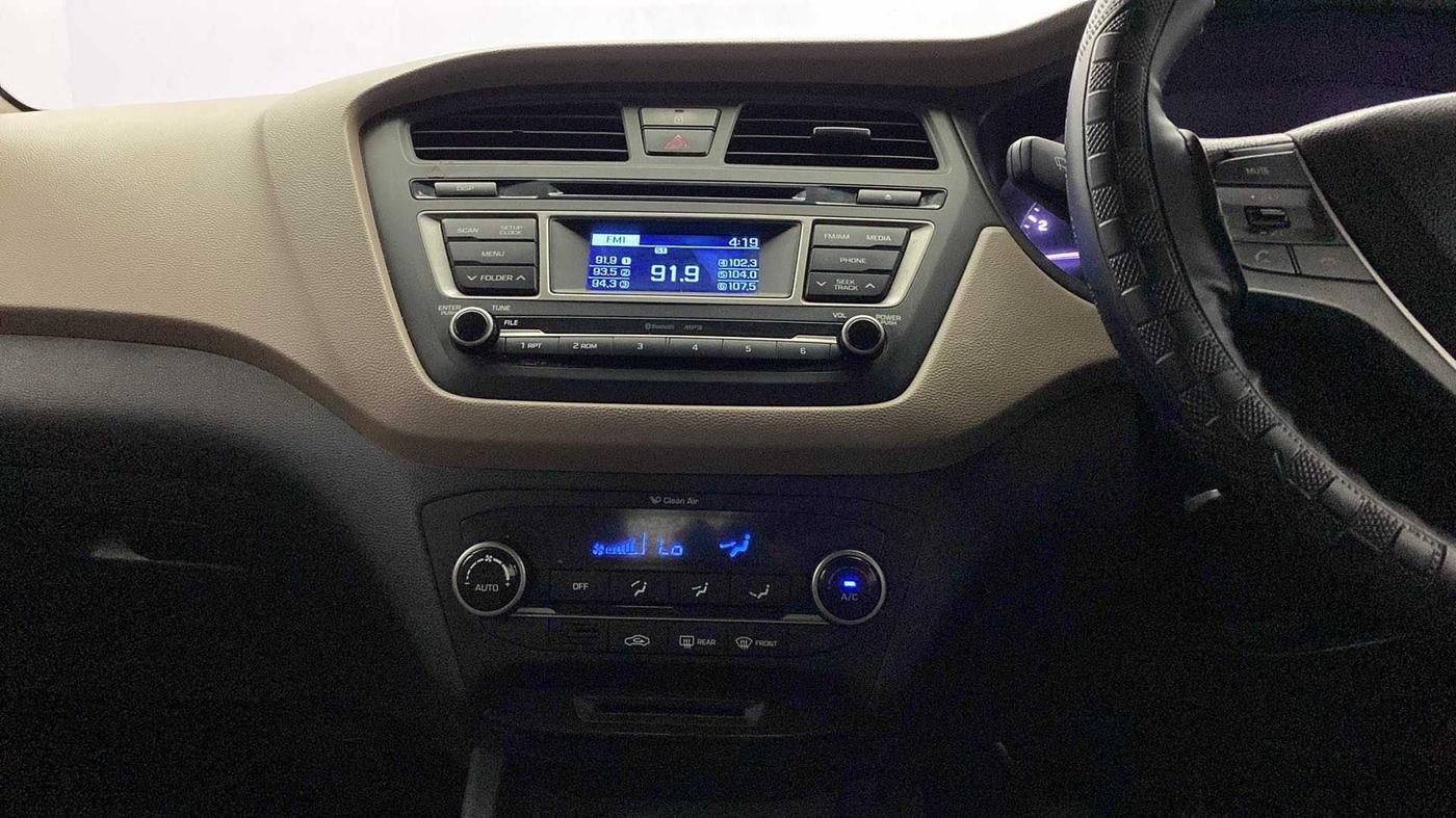 2015 Hyundai Elite i20 SPORTZ 1.2, Petrol, Manual, 83,837 km, Air Conditioner