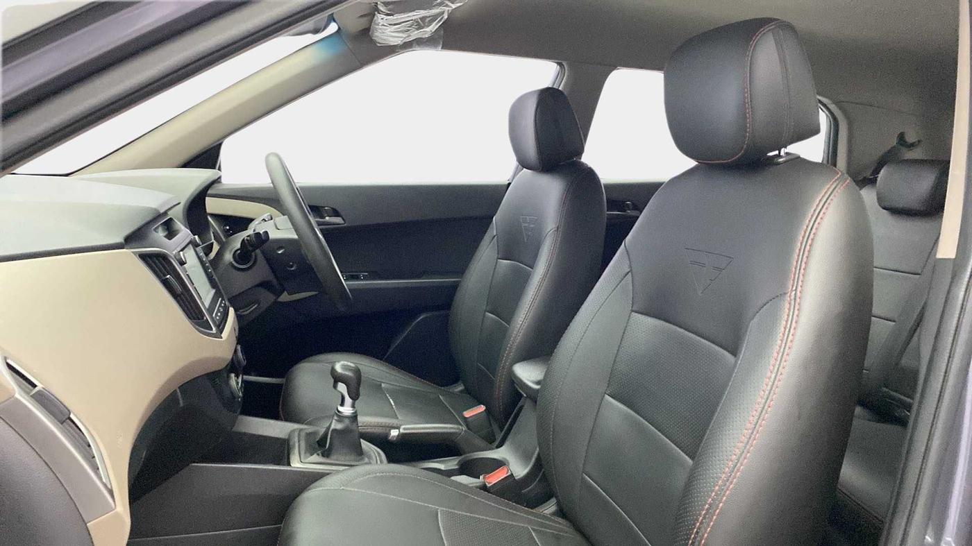2016 Hyundai Creta SX PLUS 1.6 PETROL, Petrol, Manual, 54,853 km, Right Side Front Door Cabin