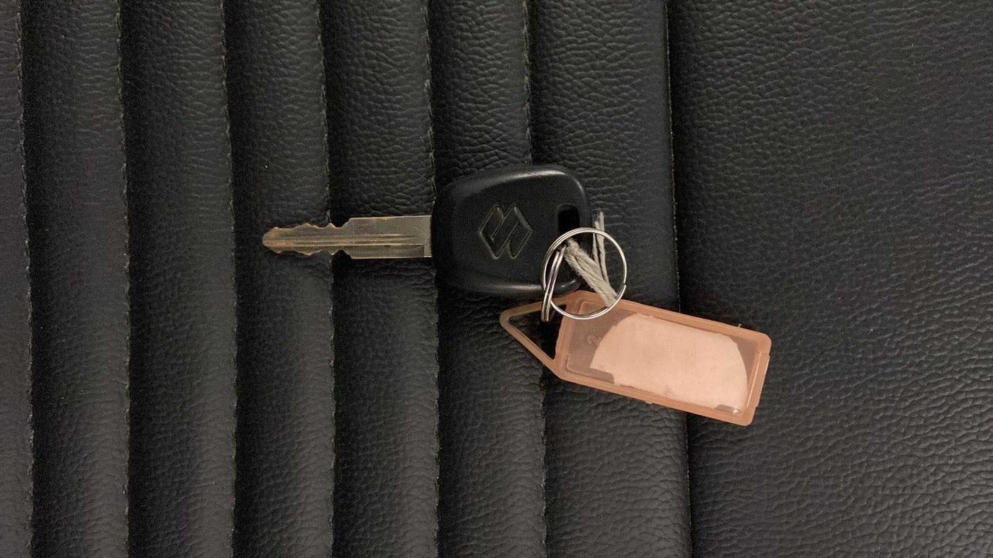 2019 Maruti Alto K10 VXI, Petrol, Manual, 24,215 km, Key Close Up