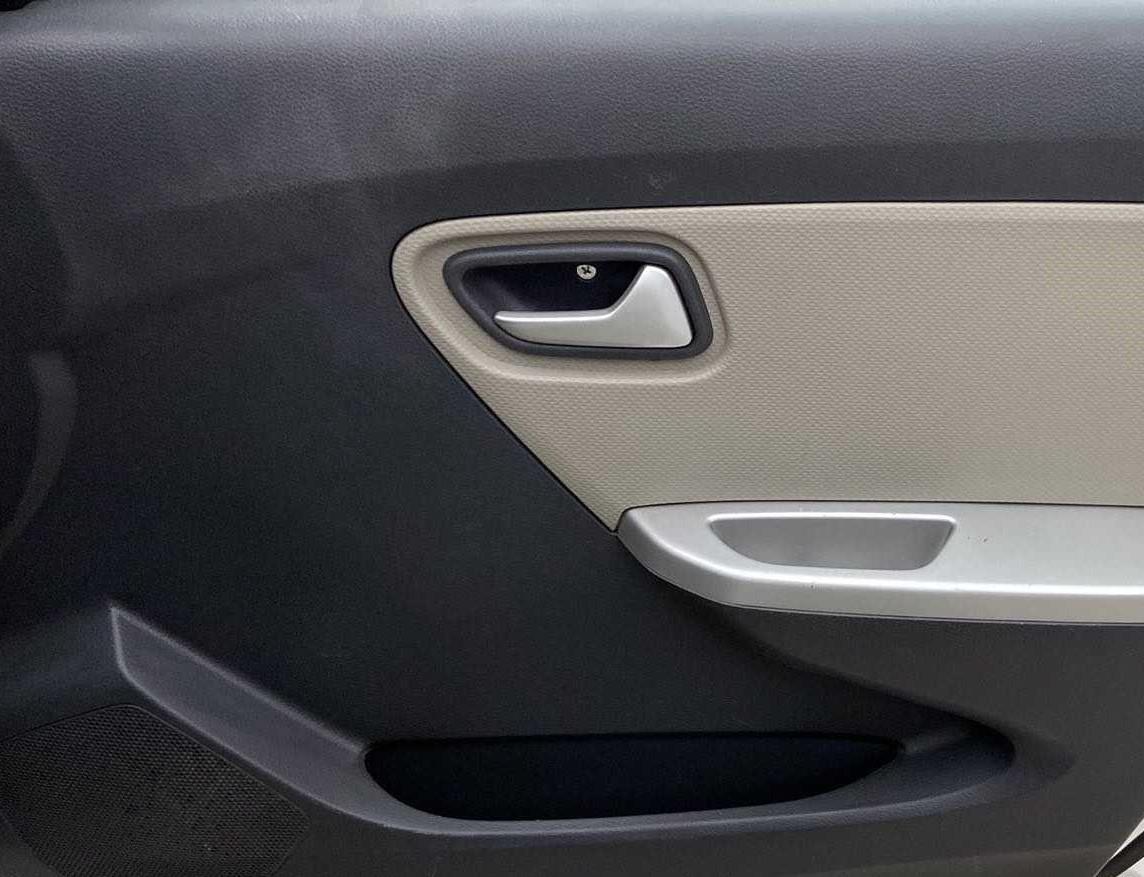 2019 Maruti Alto K10 VXI, Petrol, Manual, 24,215 km, Driver Side Door Panels Control