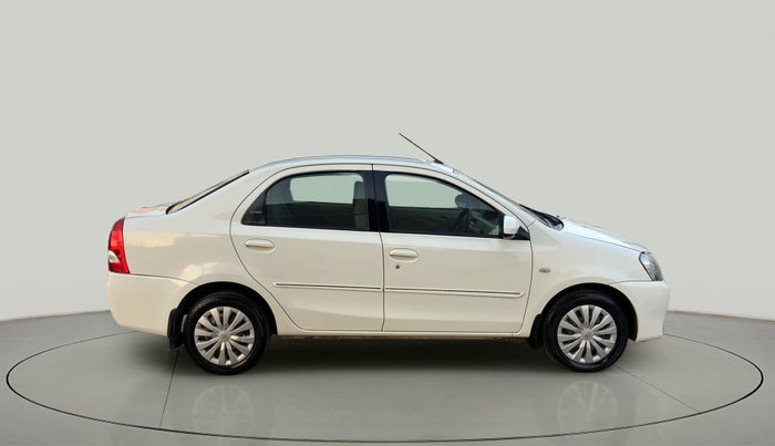 2014 Toyota Etios GD, Diesel, Manual, 87,046 km, Right Side View