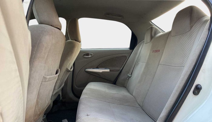 2014 Toyota Etios GD, Diesel, Manual, 87,046 km, Right Side Rear Door Cabin