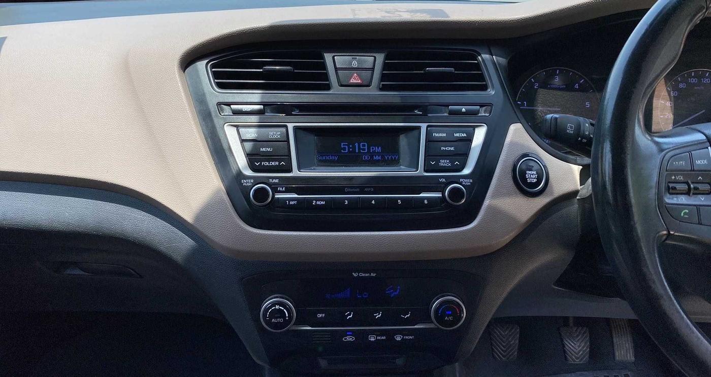 2015 Hyundai Elite i20 ASTA 1.4 CRDI, Diesel, Manual, 1,18,587 km, Air Conditioner