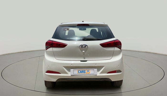2015 Hyundai Elite i20 ASTA 1.4 CRDI, Diesel, Manual, 1,18,587 km, Back/Rear