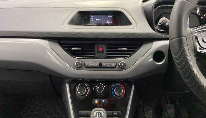 2023 Tata NEXON XM SUNROOF PETROL, Petrol, Manual, 14,151 km, Air Conditioner