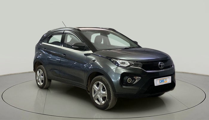 2023 Tata NEXON XM SUNROOF PETROL, Petrol, Manual, 14,151 km, Right Front Diagonal