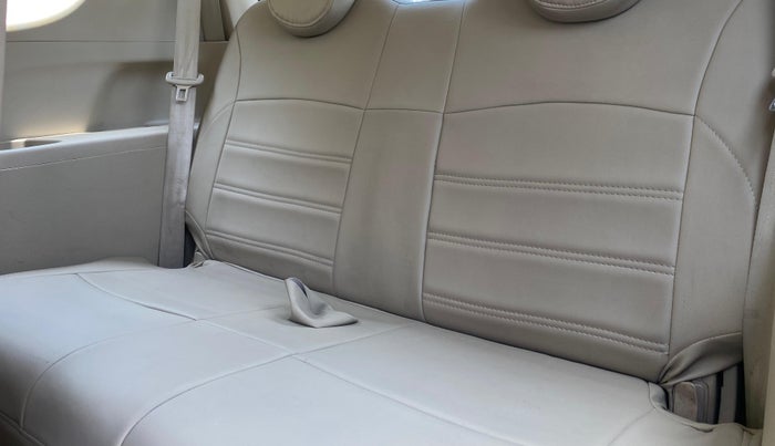 2014 Maruti Ertiga VXI, Petrol, Manual, 66,820 km, Third Seat Row ( optional )