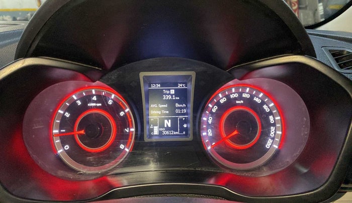 2020 Mahindra XUV300 W8 1.2 PETROL, Petrol, Manual, 30,601 km, Odometer Image