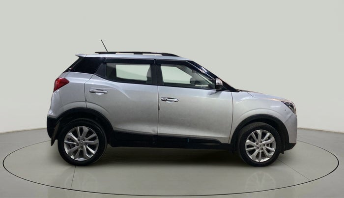 2020 Mahindra XUV300 W8 1.2 PETROL, Petrol, Manual, 30,601 km, Right Side View