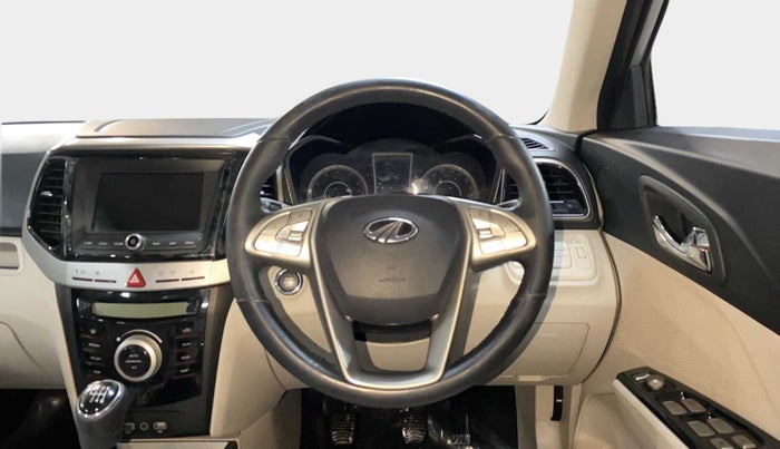 2020 Mahindra XUV300 W8 1.2 PETROL, Petrol, Manual, 30,601 km, Steering Wheel Close Up