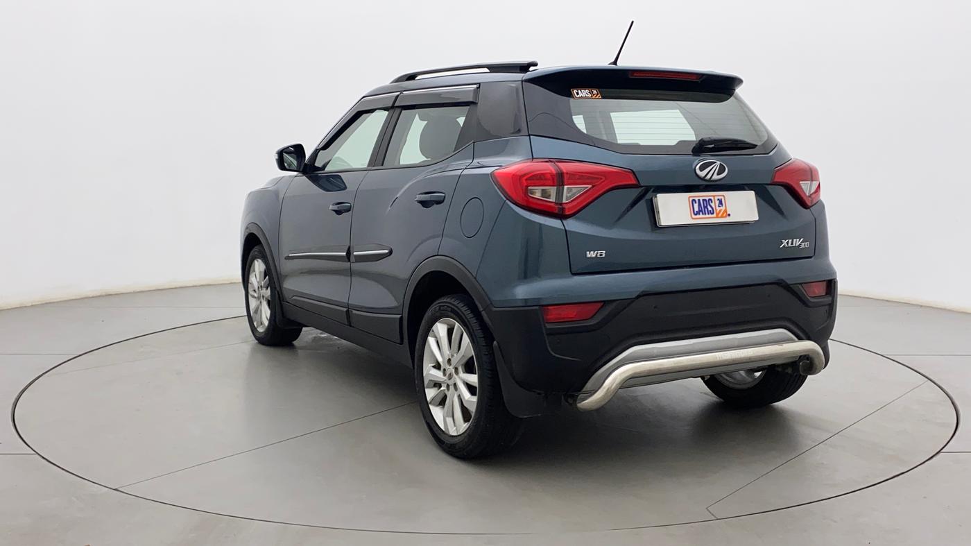 2021 Mahindra XUV300 W8 1.2 PETROL, Petrol, Manual, 37,824 km, Left Back Diagonal