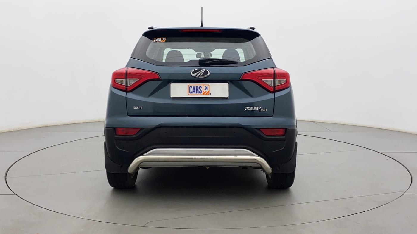 2021 Mahindra XUV300 W8 1.2 PETROL, Petrol, Manual, 37,824 km, Back/Rear