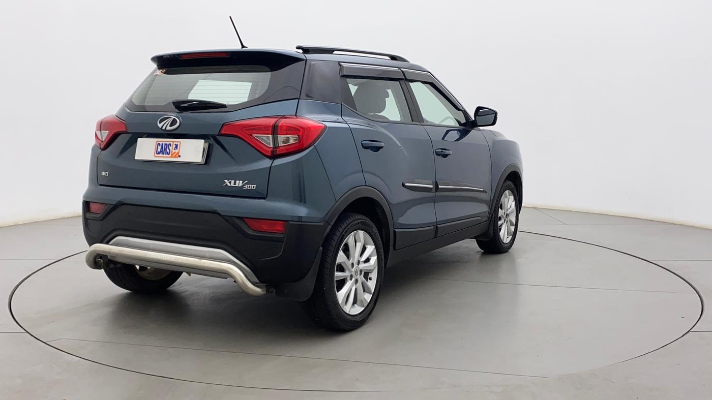 2021 Mahindra XUV300 W8 1.2 PETROL, Petrol, Manual, 37,824 km, Right Back Diagonal