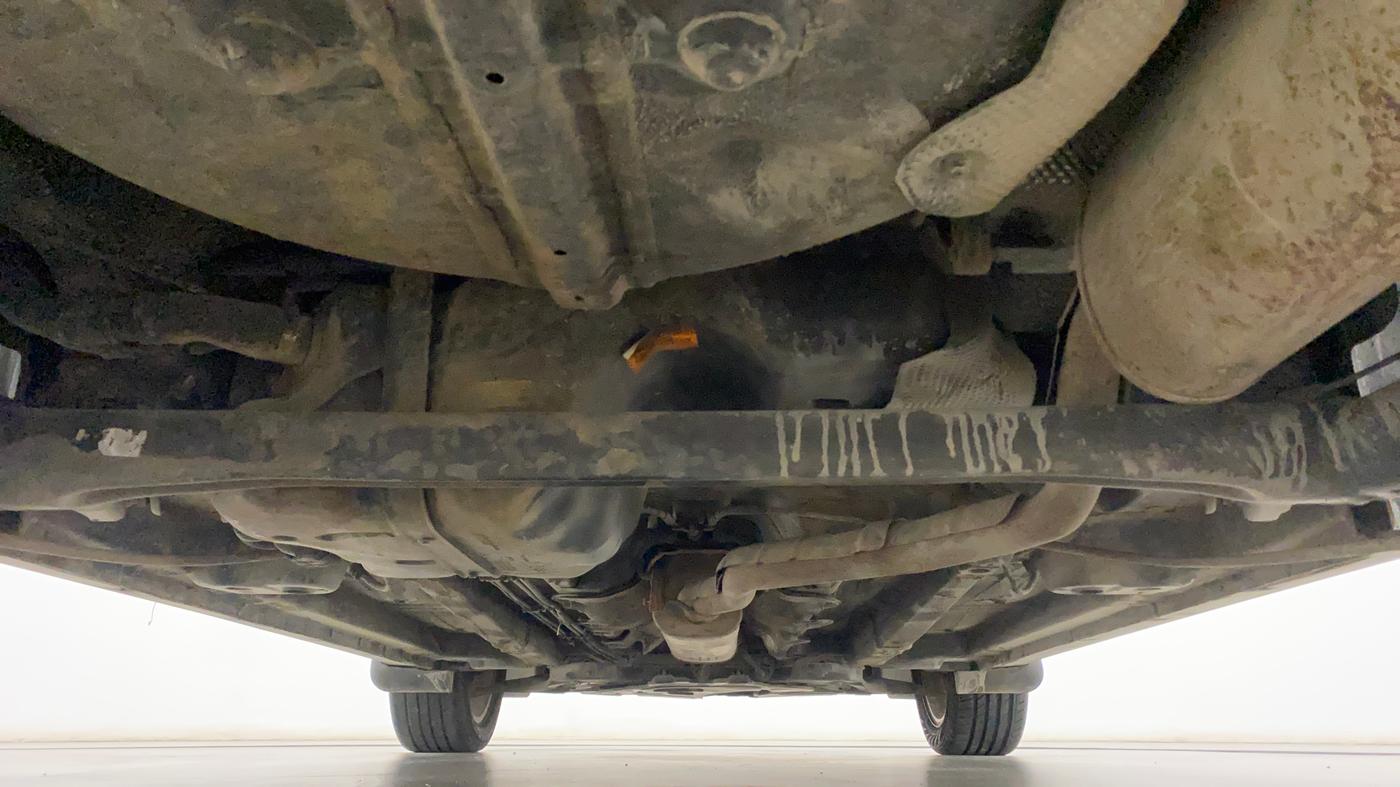 2021 Mahindra XUV300 W8 1.2 PETROL, Petrol, Manual, 37,824 km, Rear Underbody