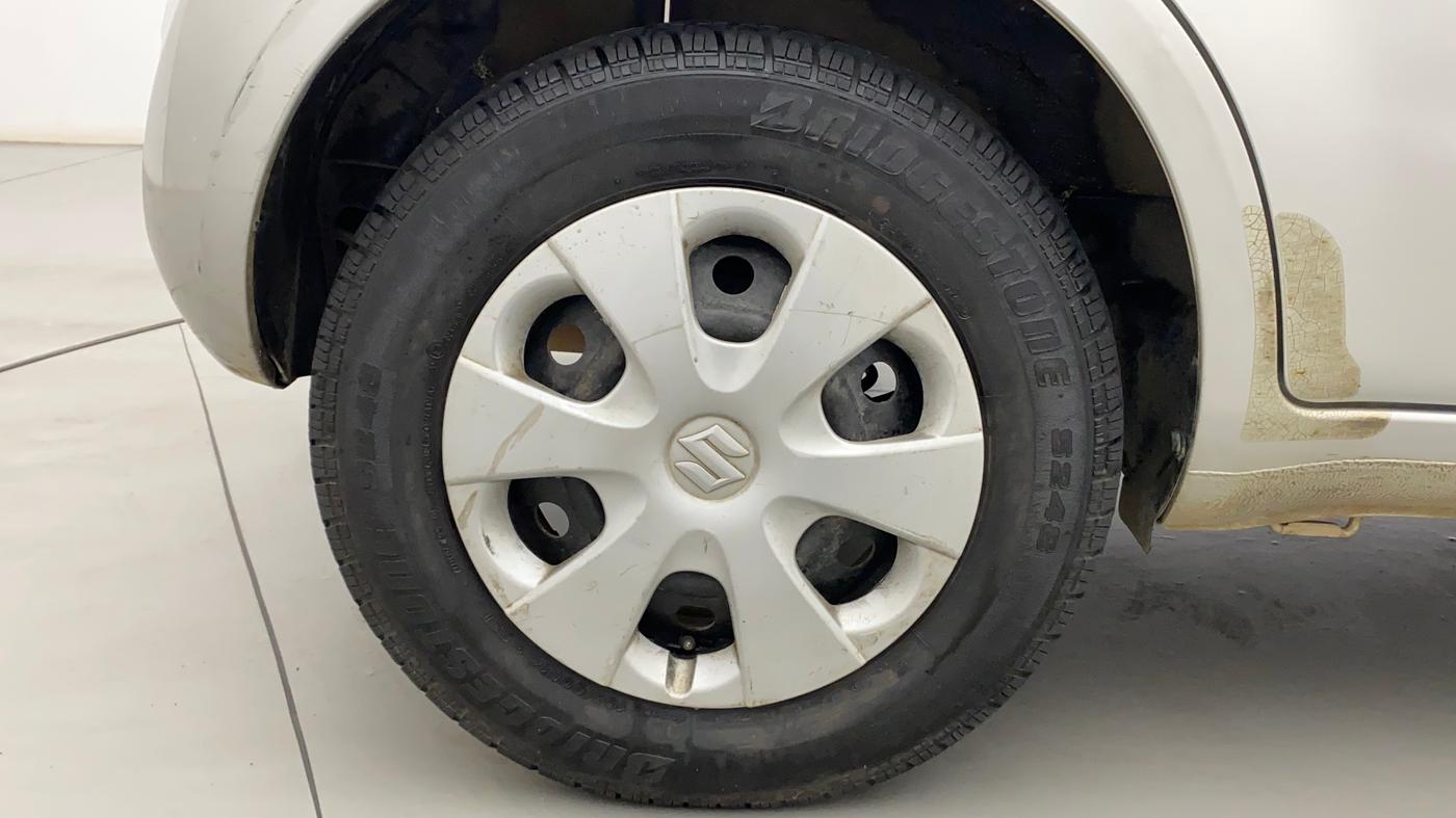 2014 Maruti Ritz VXI, Petrol, Manual, 64,030 km, Right Rear Wheel