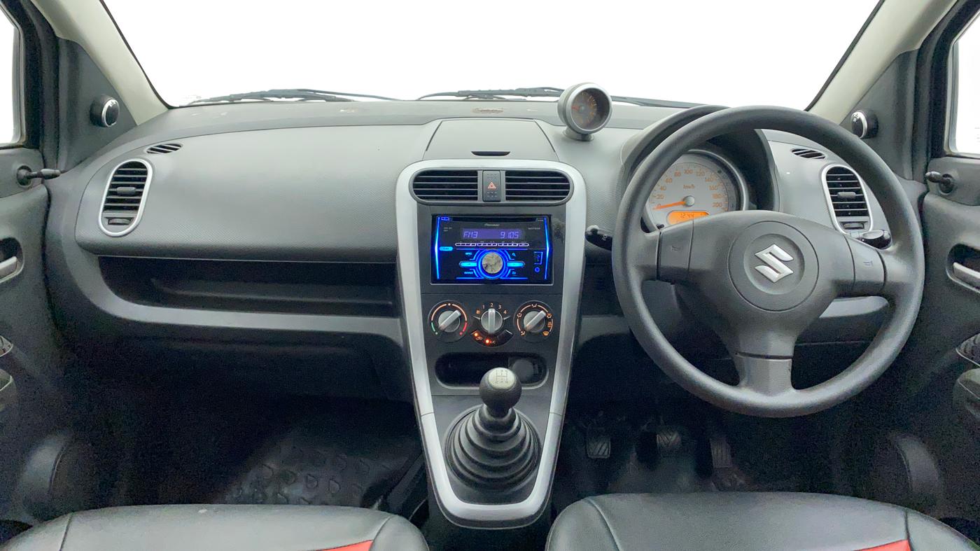 2014 Maruti Ritz VXI, Petrol, Manual, 64,030 km, Dashboard