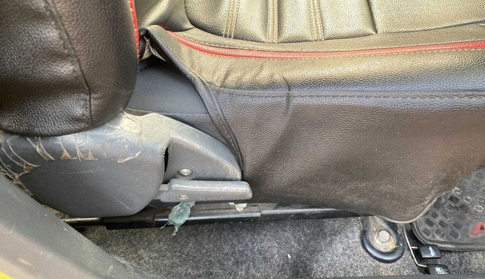 2018 Maruti Alto 800 LXI UTSAV LIMITED EDITION, Petrol, Manual, 31,410 km, Driver Side Adjustment Panel