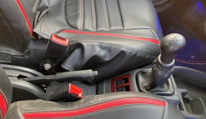 2018 Maruti Alto 800 LXI UTSAV LIMITED EDITION, Petrol, Manual, 31,410 km, Gear Lever