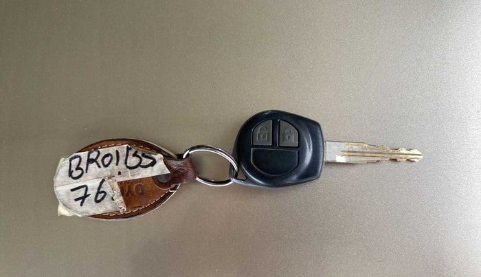 2013 Maruti Wagon R 1.0 VXI, Petrol, Manual, 36,180 km, Key Close Up