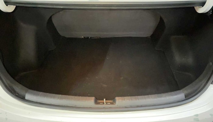 2023 Hyundai AURA SX 1.2, Petrol, Manual, 8,329 km, Boot Inside