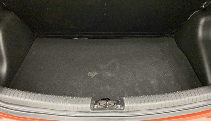 2018 Hyundai Grand i10 SPORTZ AT 1.2 KAPPA VTVT, Petrol, Automatic, 50,840 km, Boot Inside