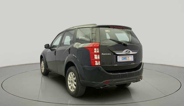 2015 Mahindra XUV500 W8, Diesel, Manual, 69,684 km, Left Back Diagonal