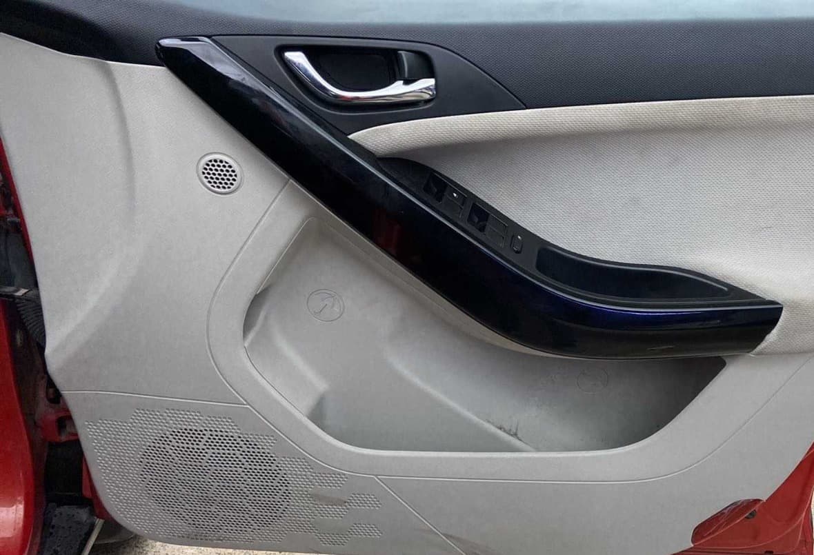 2021 Tata NEXON XZA PLUS PETROL, Petrol, Automatic, 36,853 km, Driver Side Door Panels Control