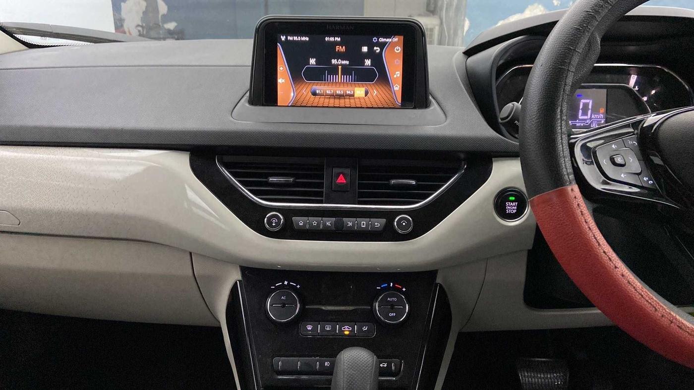 2021 Tata NEXON XZA PLUS PETROL, Petrol, Automatic, 36,853 km, Air Conditioner