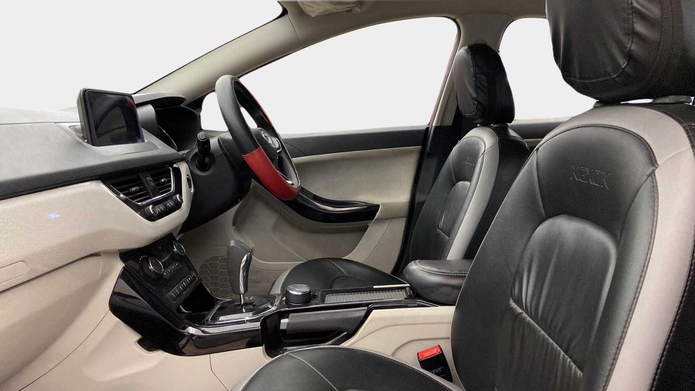 2021 Tata NEXON XZA PLUS PETROL, Petrol, Automatic, 36,853 km, Right Side Front Door Cabin