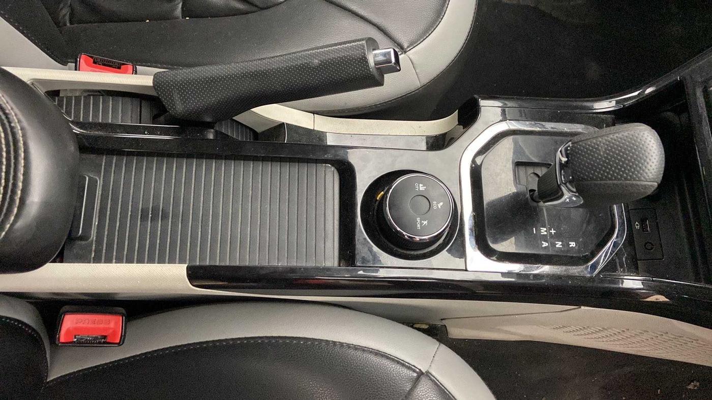 2021 Tata NEXON XZA PLUS PETROL, Petrol, Automatic, 36,853 km, Gear Lever