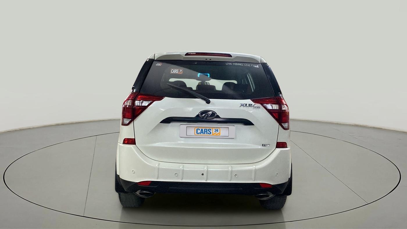 2020 Mahindra XUV500 W7, Diesel, Manual, 28,382 km, Back/Rear