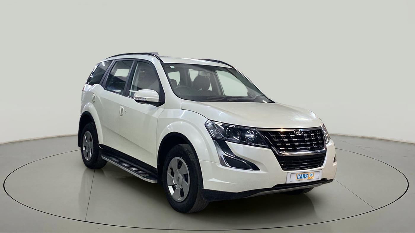 2020 Mahindra XUV500 W7, Diesel, Manual, 28,382 km, SRP