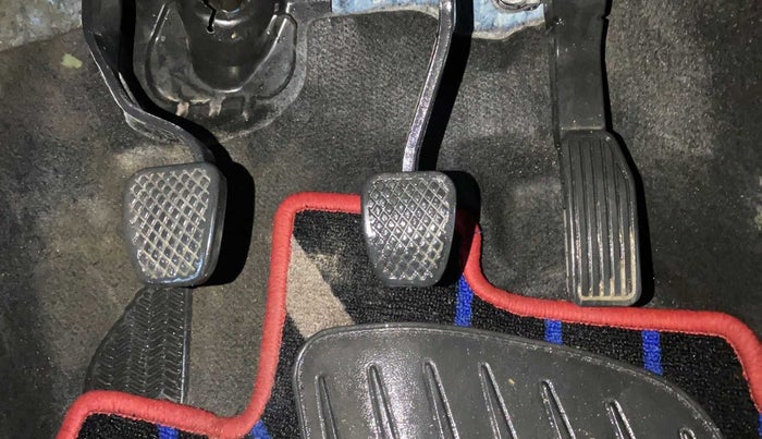 2017 Honda Jazz 1.2L I-VTEC SV, Petrol, Manual, 40,565 km, Pedals