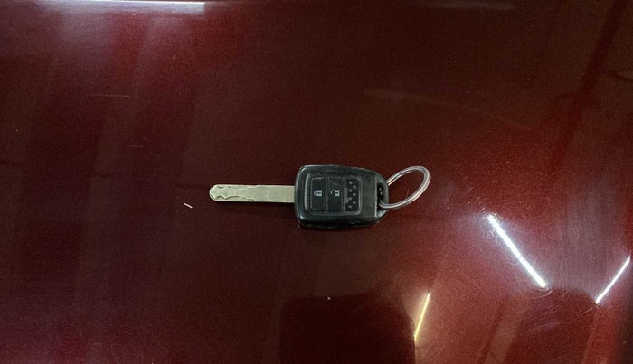 2017 Honda Jazz 1.2L I-VTEC SV, Petrol, Manual, 40,565 km, Key Close Up