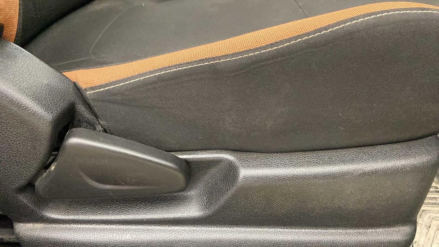 2020 Renault Kwid CLIMBER 1.0 AMT (O), Petrol, Automatic, 45,704 km, Driver Side Adjustment Panel