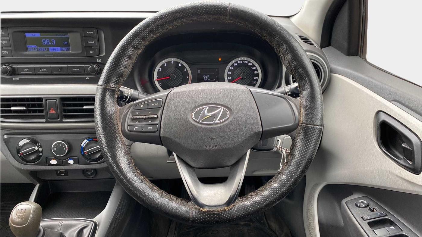 2020 Hyundai GRAND I10 NIOS MAGNA 1.2 KAPPA VTVT, Petrol, Manual, 32,265 km, Steering Wheel Close Up
