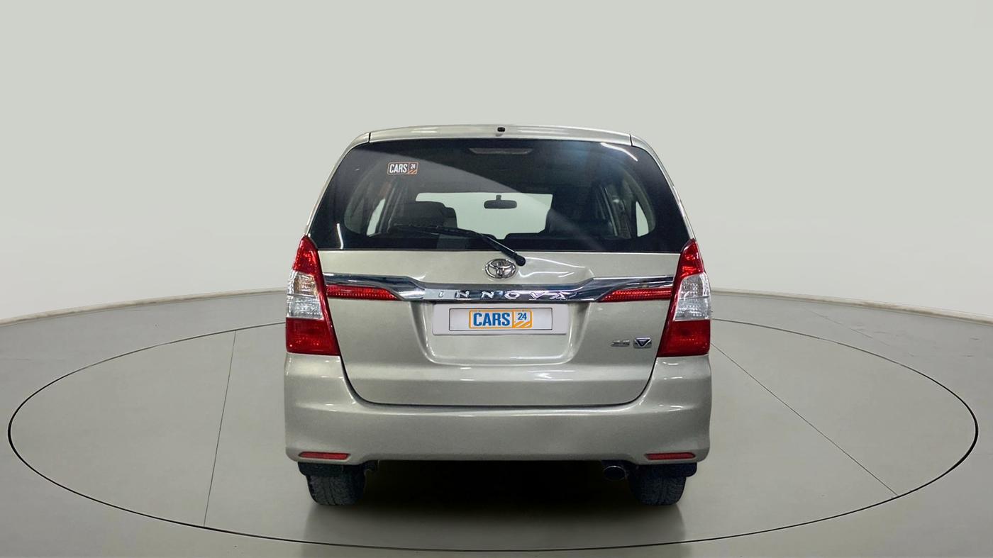2015 Toyota Innova 2.5 VX 7 STR, Diesel, Manual, 1,06,906 km, Back/Rear