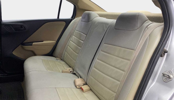 2015 Honda City 1.5L I-VTEC SV, Petrol, Manual, 95,642 km, Right Side Rear Door Cabin