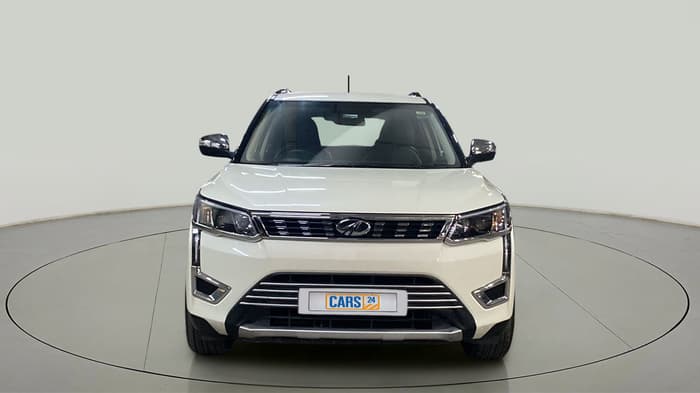 2022 Mahindra XUV300 W8 1.5 DIESEL, Diesel, Manual, 33,410 km, Front