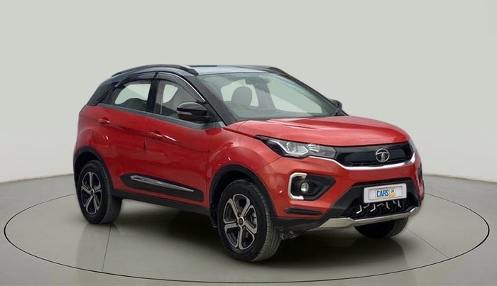 2021 Tata NEXON XZA PLUS PETROL, Petrol, Automatic, 17,824 km, Right Front Diagonal