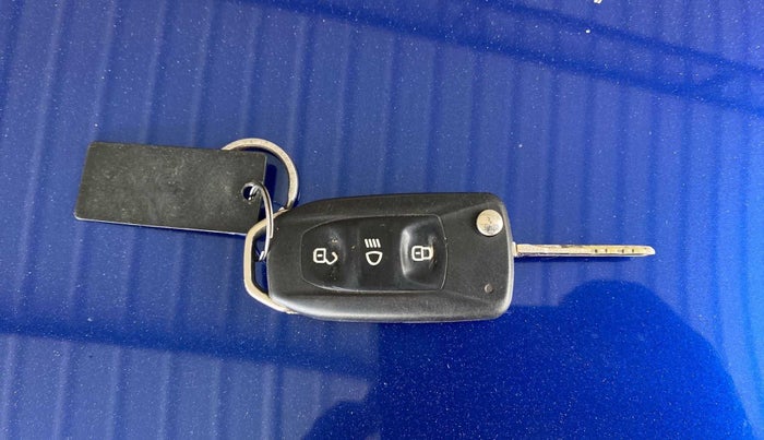 2014 Tata Zest XM PETROL, Petrol, Manual, 42,932 km, Key Close Up