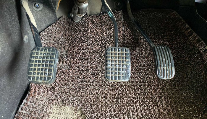 2014 Tata Zest XM PETROL, Petrol, Manual, 42,932 km, Pedals